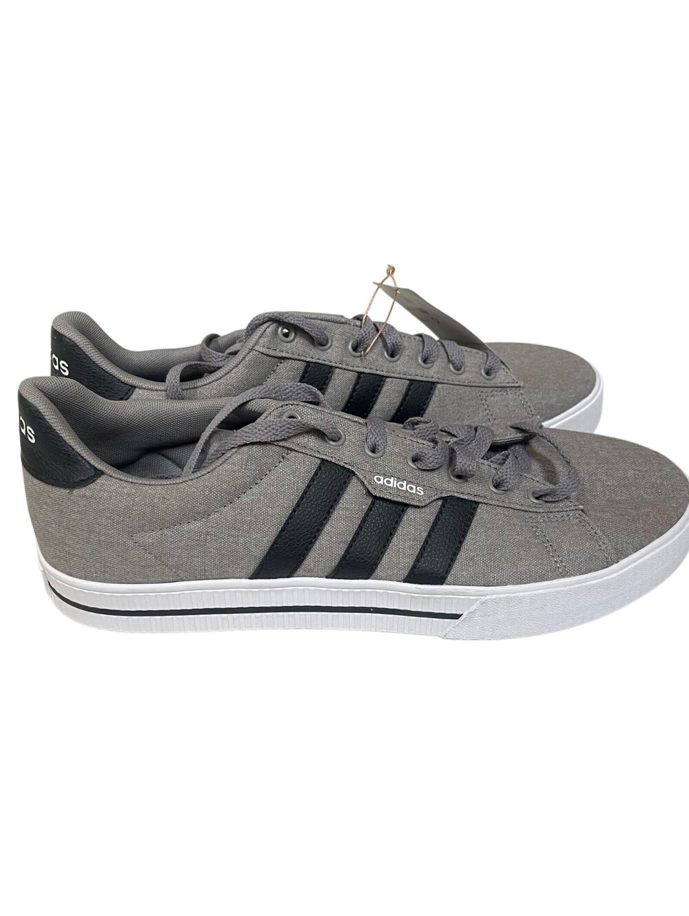 Adidas Men’s Low Top Gray Sneakers Size 11 NWT